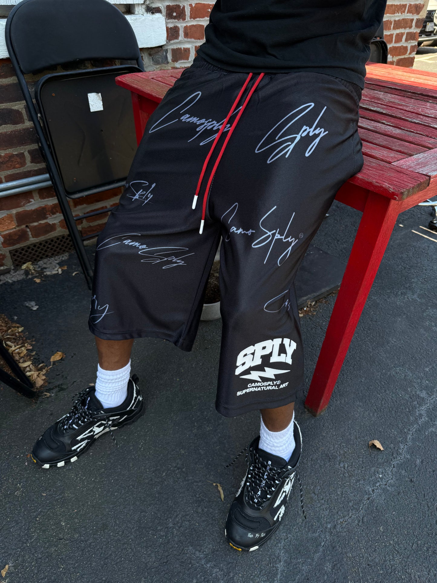 CAMOSPLY® Signature Shiny 3/4 shorts